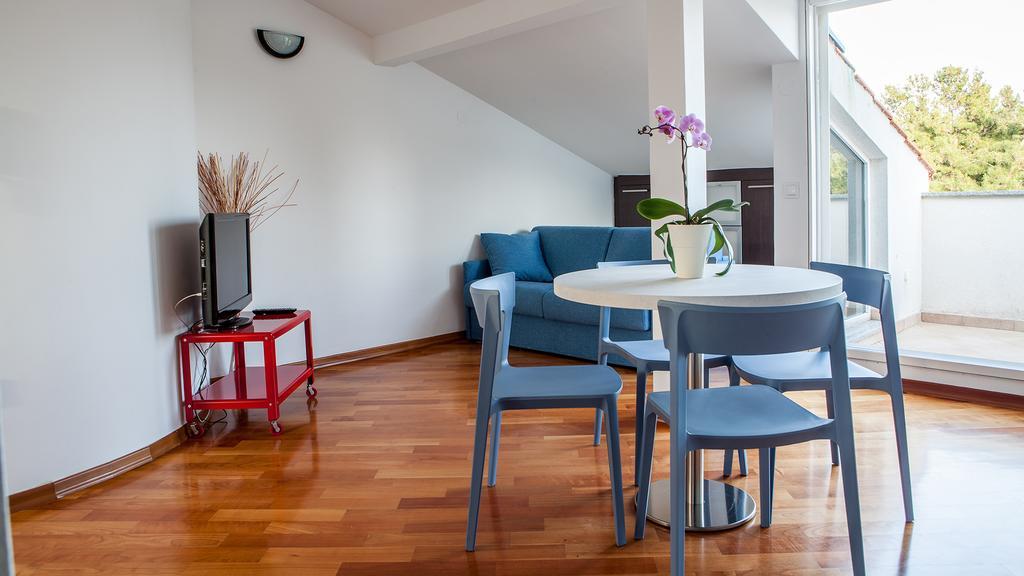 Apartment Lunta Krk Town Zewnętrze zdjęcie